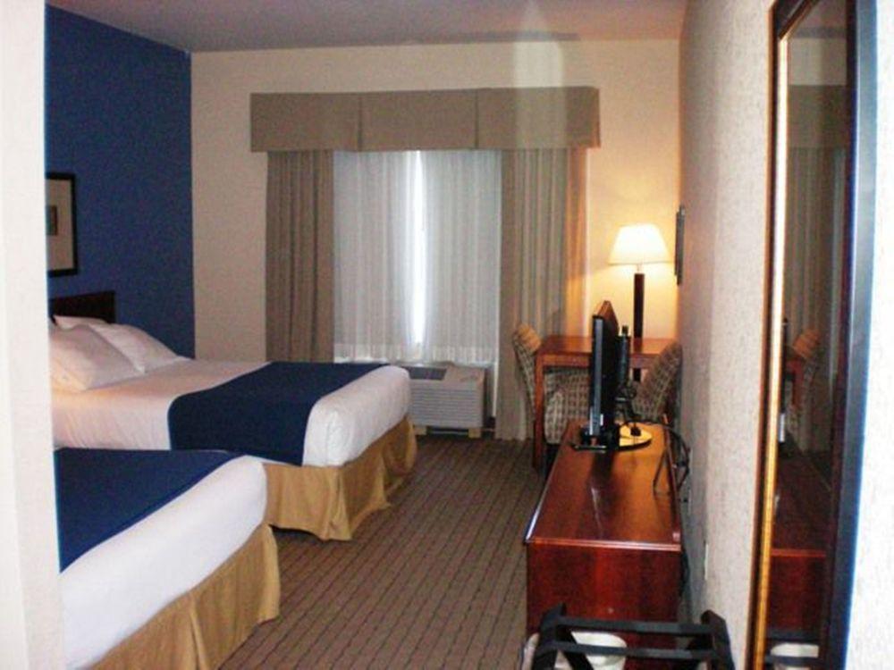 Holiday Inn Express Hotel & Suites Acme-Traverse City By Ihg Экстерьер фото