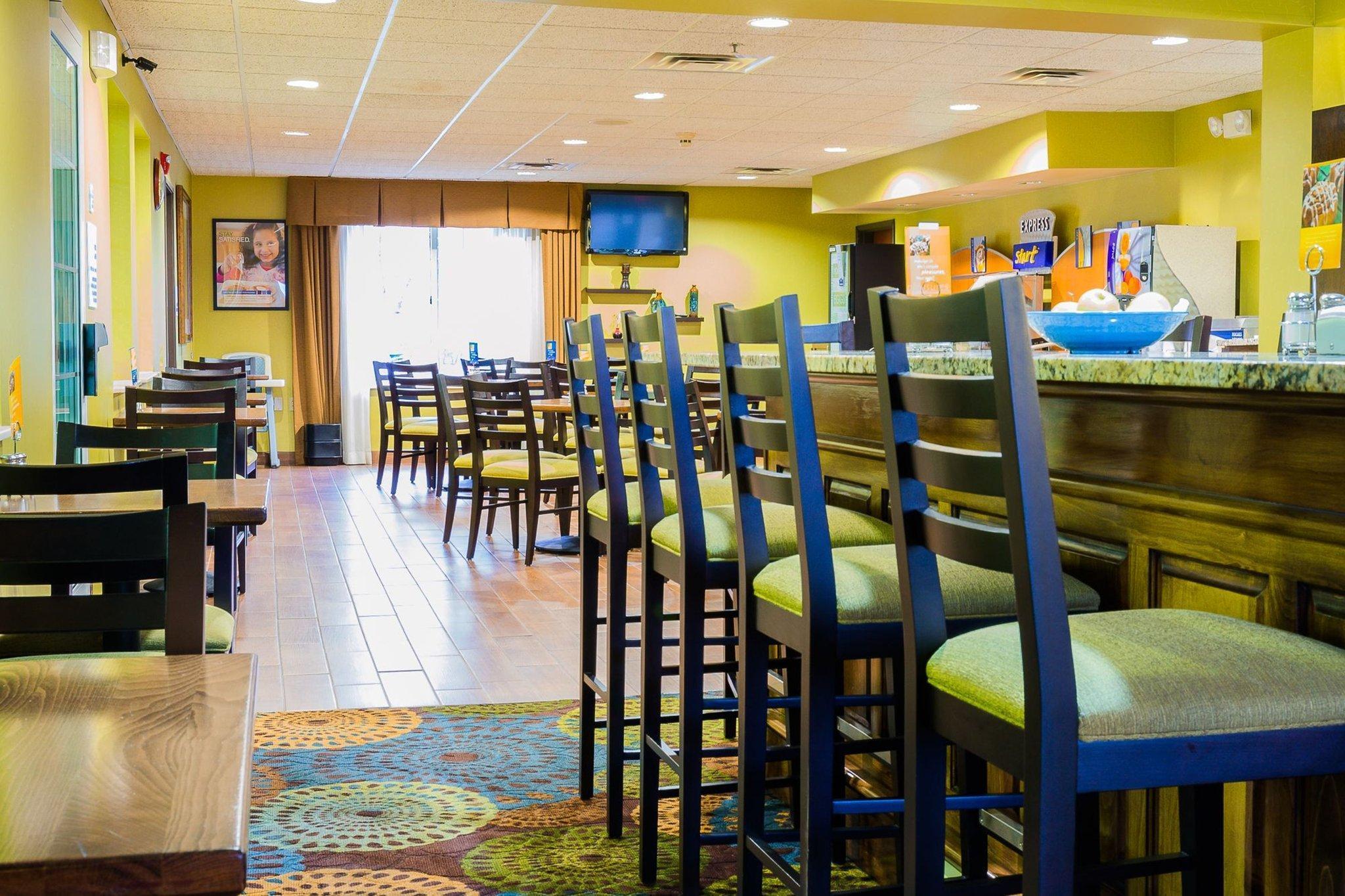 Holiday Inn Express Hotel & Suites Acme-Traverse City By Ihg Экстерьер фото